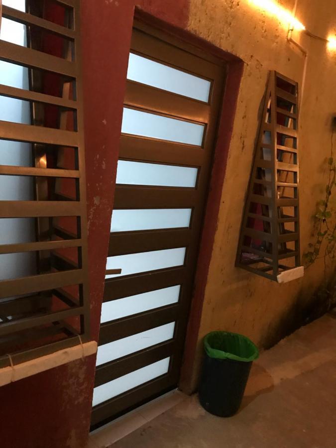 Casa Lili 2: Luxurious/Amplio/Hot Water/Economic/Wifi/Tv Apartment Валядолид Екстериор снимка