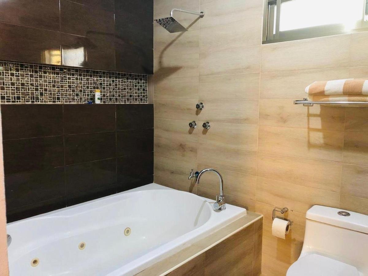 Casa Lili 2: Luxurious/Amplio/Hot Water/Economic/Wifi/Tv Apartment Валядолид Екстериор снимка